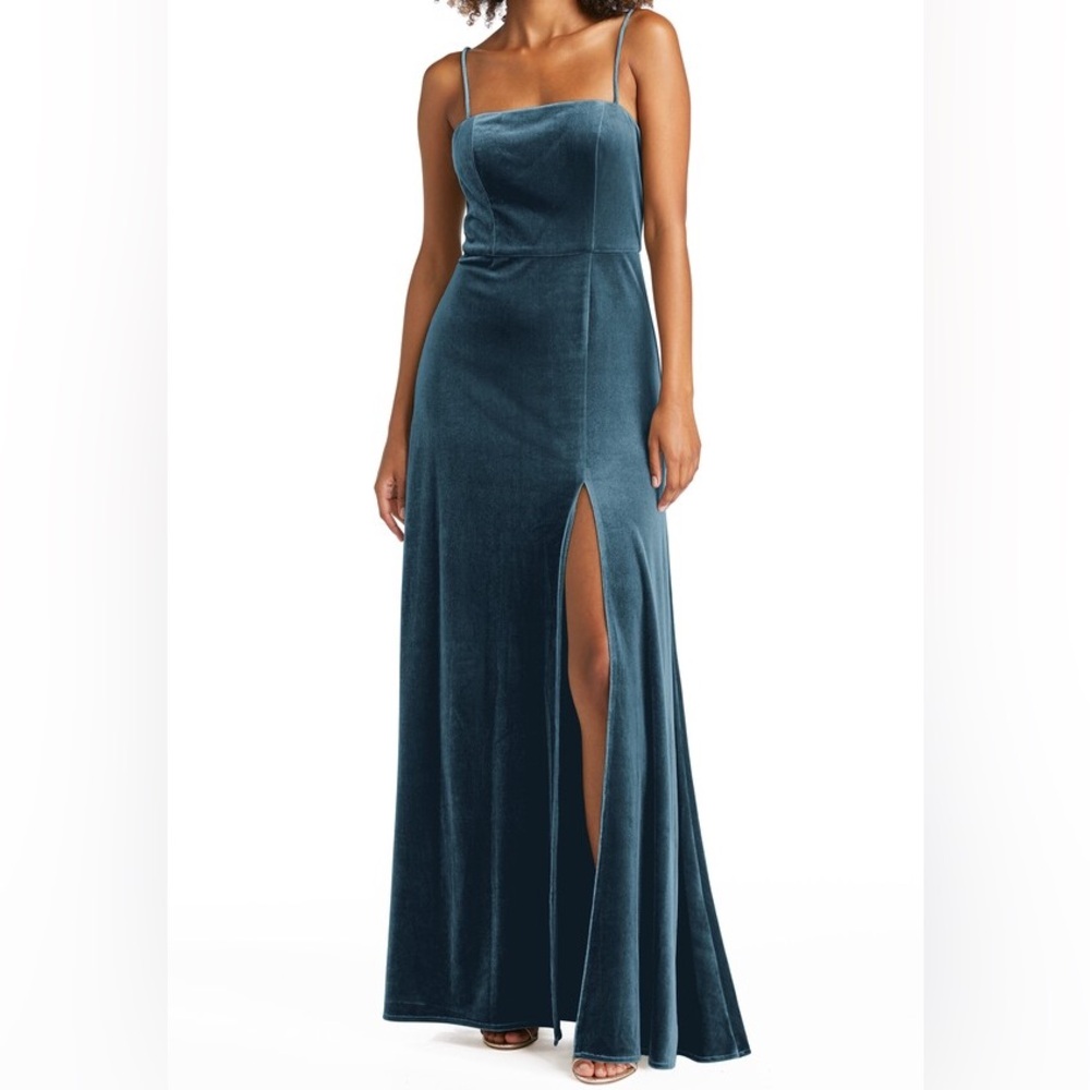 Lovely “Dutch” Blue Formal Dress